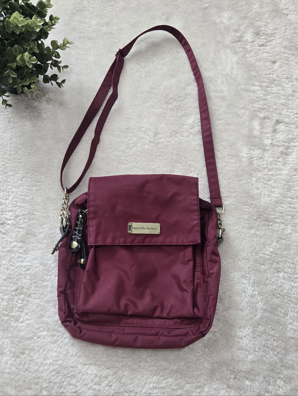 Samantha Brown Burgundy Nylon Multi-Compartment Crossbody Travel Bag
